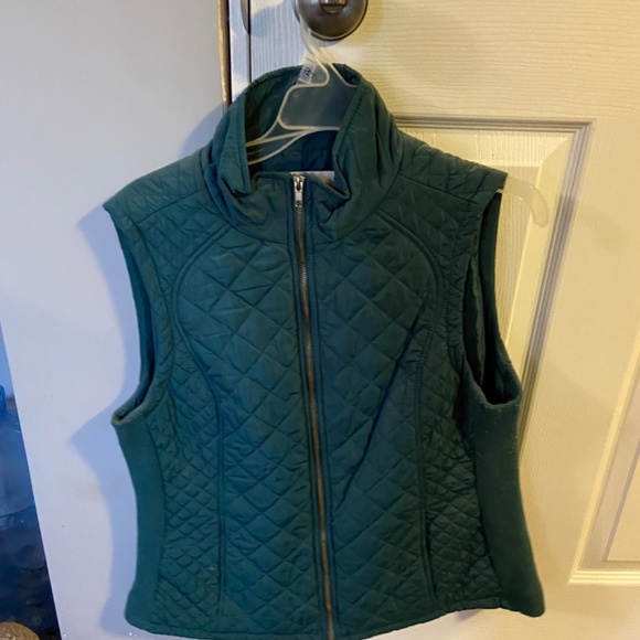 Women vests - Picture 5 of 7